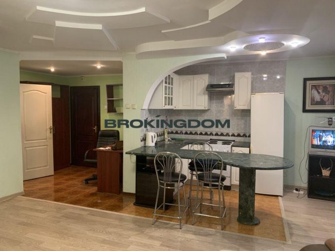 Продаж 1к квартири вул. Аболмасова м.Лівобережна