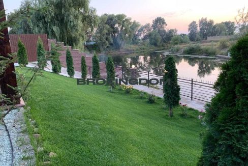 d0ee666674711b7b28e7ad7e83ee7f3f