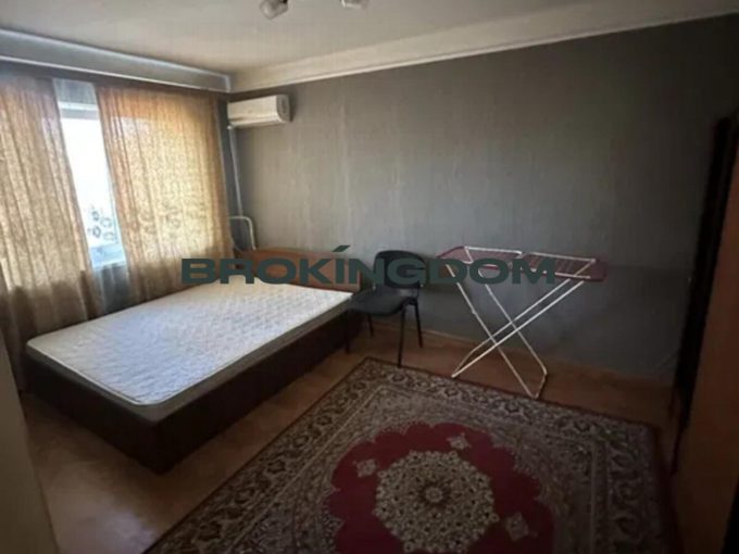 Продажа 2к квартири 45.9 кв. м  на просп. Берестейский