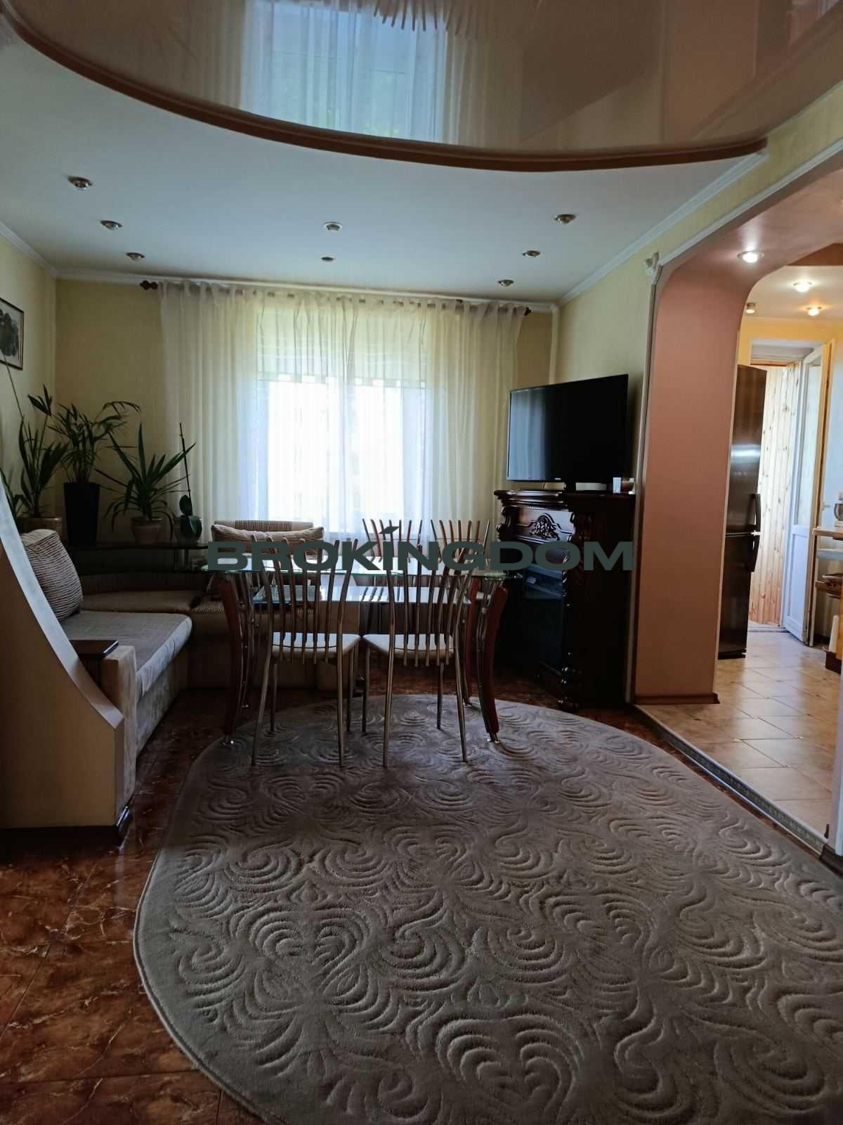 Продаж 2 кім. кв.вул.Ташкентська 33.Дарницький