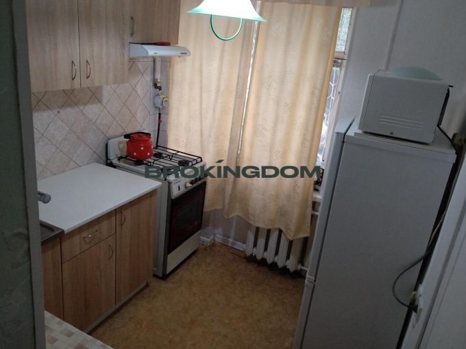 Продажа  1к квартири на вул. Ярослава Ивашкевича 10