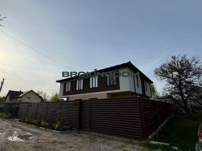 Продаж будинку (дуплекс)вул.,Садова, Осокорки,