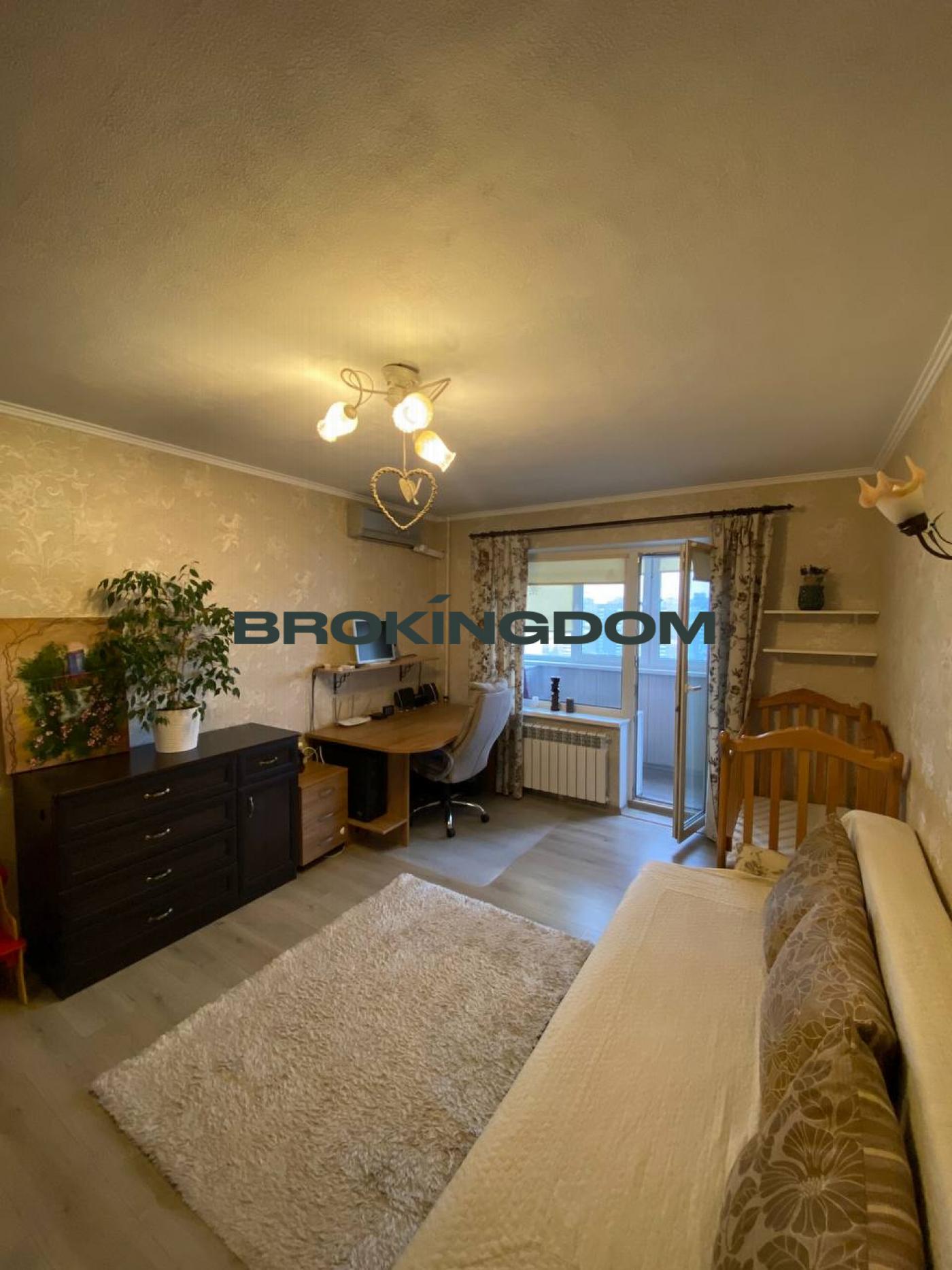 Продаж 1 кімнатної квартири, Бальзака 58